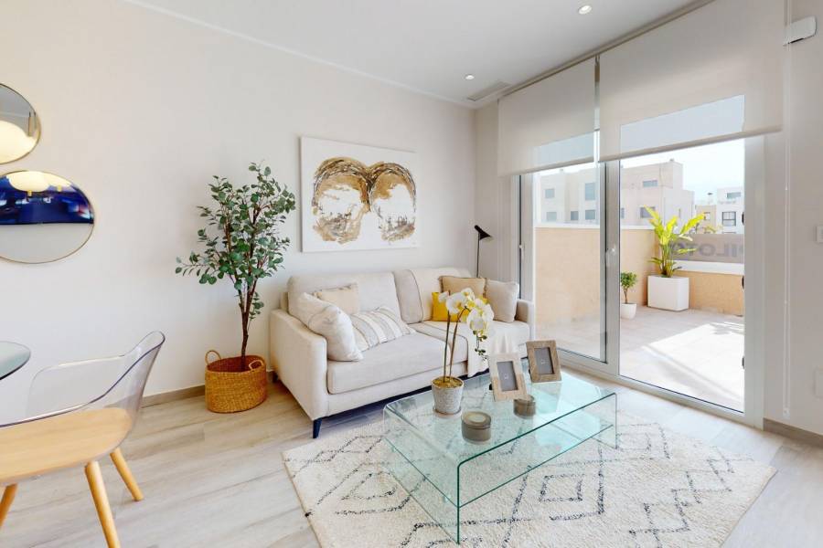 Venta - Adosado - Zona Pueblo - Pilar de la Horadada