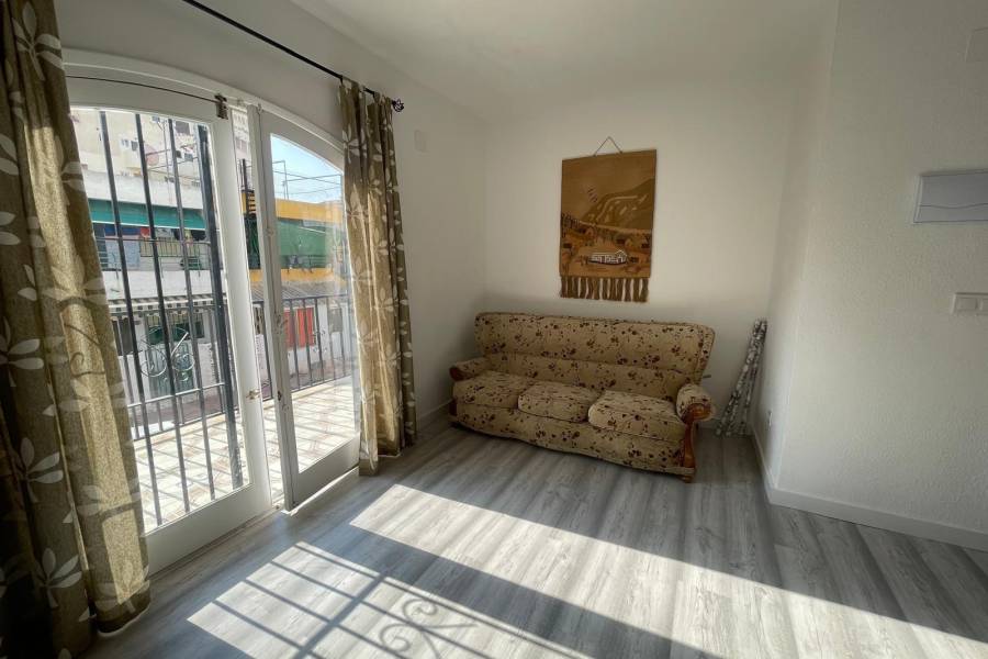 Försäljning - Övervåning Bungalow - Nueva Torrevieja - Torrevieja