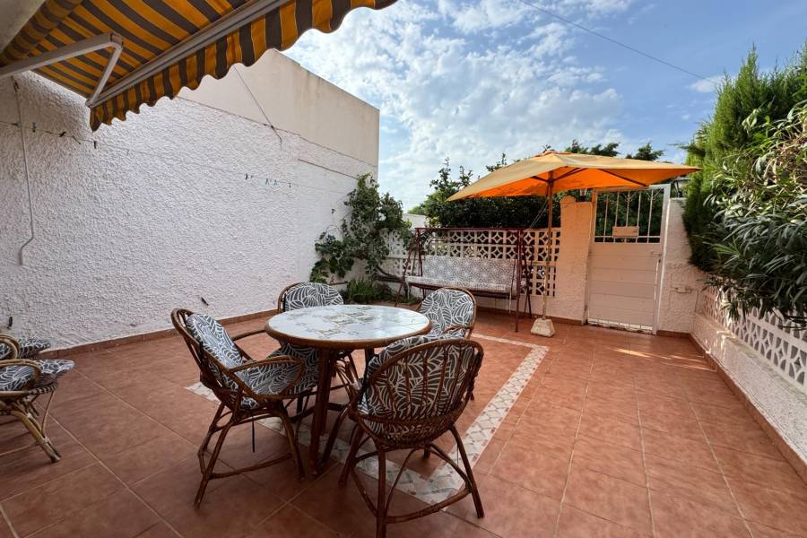 Sale - Terraced house - El limonar - Torrevieja