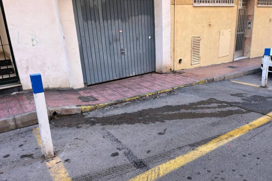 Försäljning - Garage - Estacion de autobuses - Torrevieja