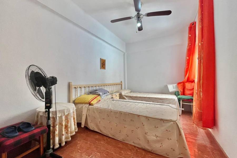 Sale - Apartment - Estacion de autobuses - Torrevieja