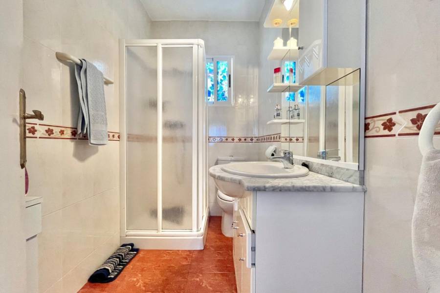 Sale - Apartment - Estacion de autobuses - Torrevieja