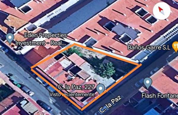 Urban Plot of land - Sale - Centro - Torrevieja