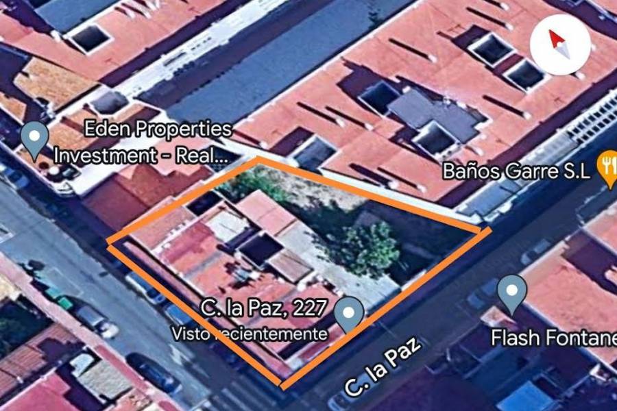 Sale - Urban Plot of land - Centro - Torrevieja