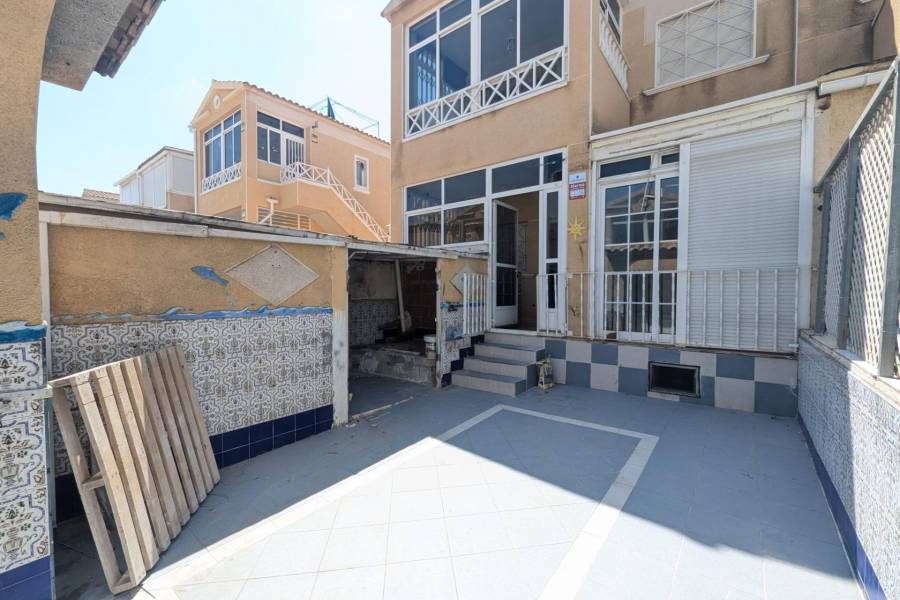 Vente - Bungalow Étage Bas - Centro - Torrevieja