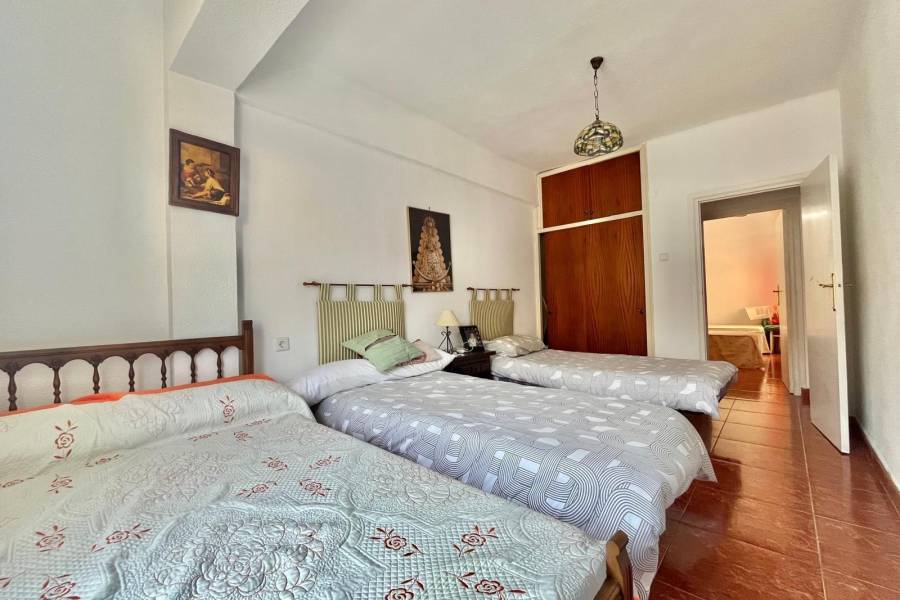 Sale - Apartment - Estacion de autobuses - Torrevieja