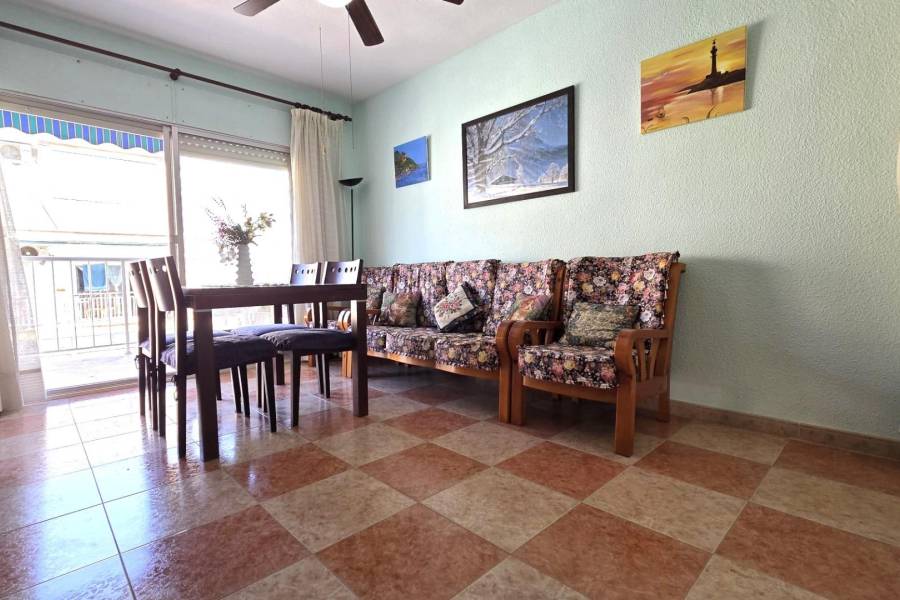 Venta - Apartamento - Estacion de autobuses - Torrevieja