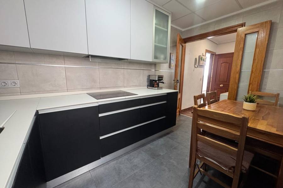 Venta - Apartamento - Playa del Cura - Torrevieja