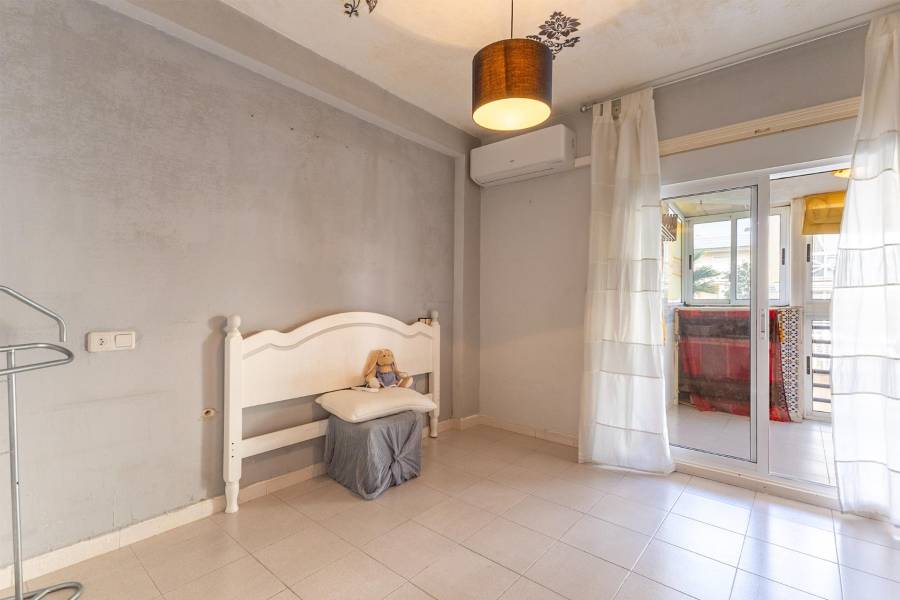 Sale - Apartment - La veleta - Torrevieja