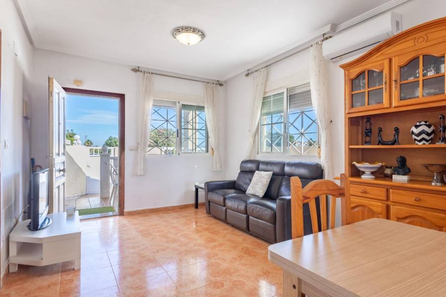 Verkauf - Einfamilienhaus - La Siesta - El Salado - Torreta - Torrevieja