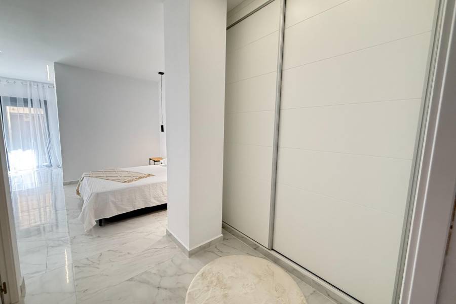 Venta - Apartamento - Centro - Torrevieja