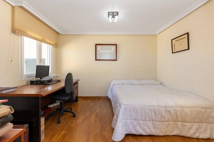 Försäljning - Villa - Torreta florida - Torrevieja