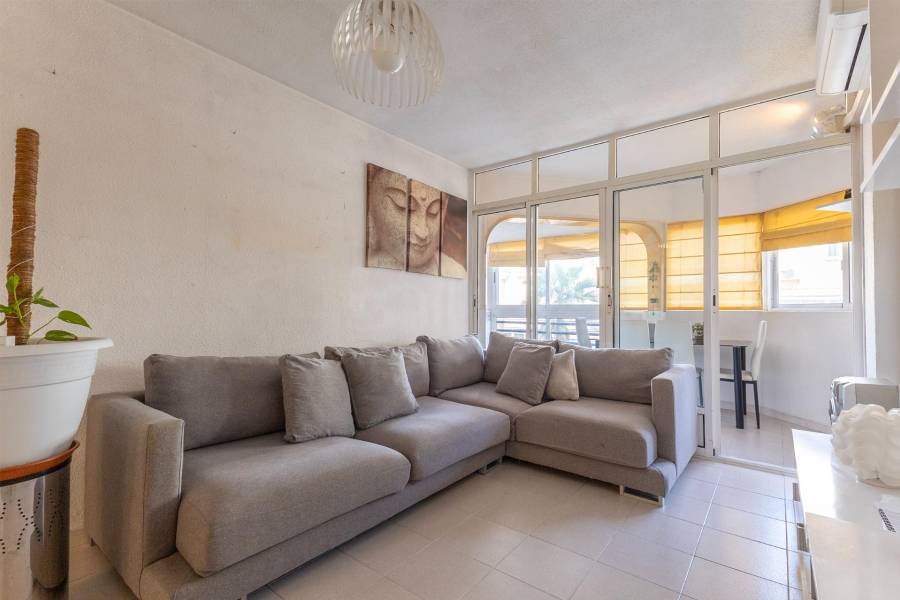 Sale - Apartment - La veleta - Torrevieja