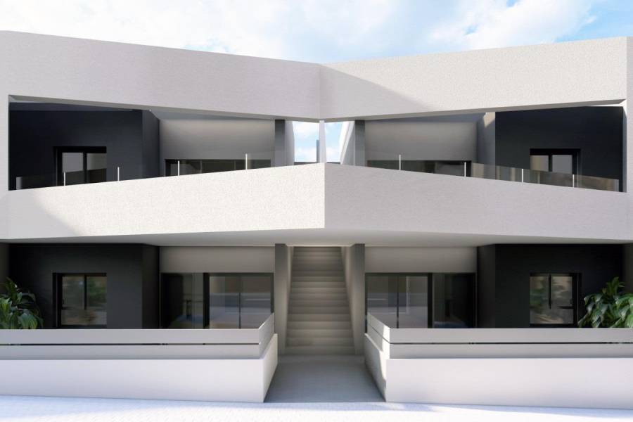 Venta - Bungalow Planta Baja - Pueblo - San Miguel de Salinas