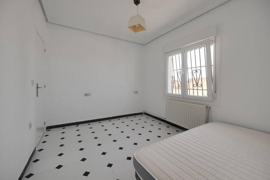 Venta - Pareado - La Siesta - El Salado - Torreta - Torrevieja