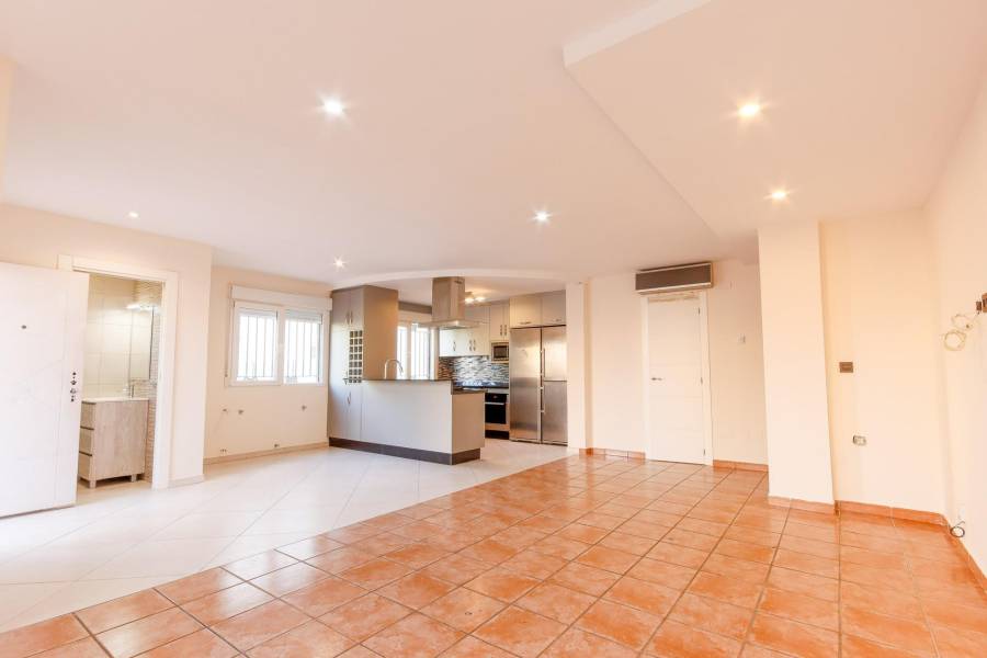 Venta - Chalet - Villamartín-Las Filipinas - Orihuela Costa