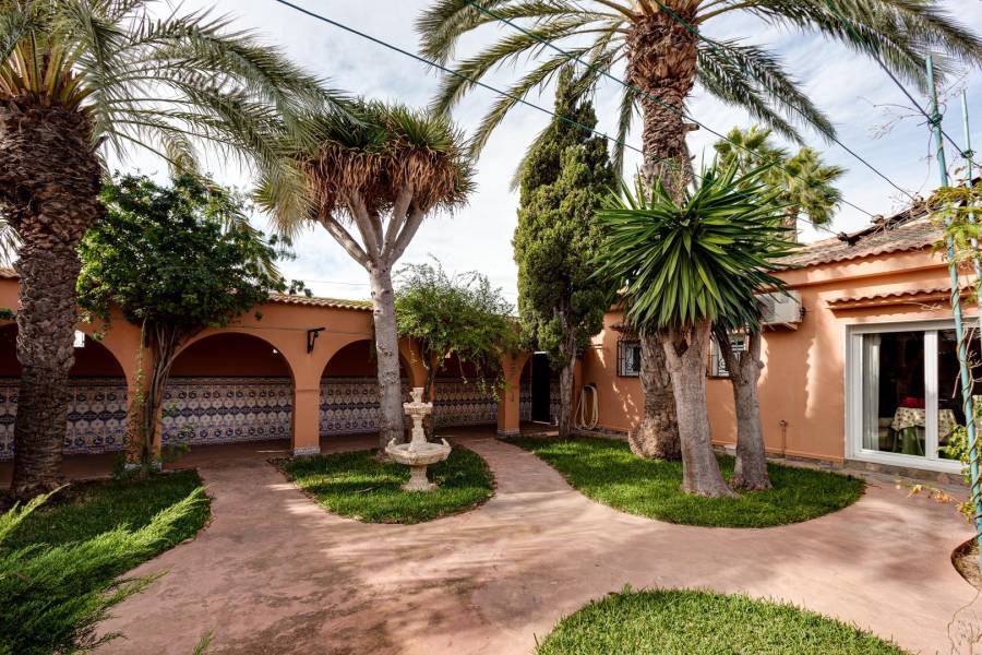 Venta - Villa de Lujo - San luis - Torrevieja