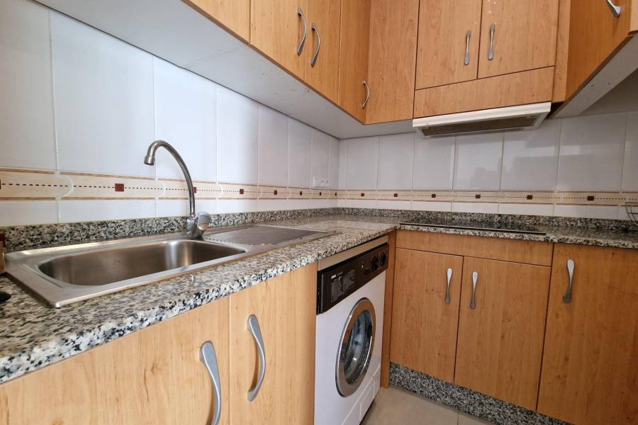 Venta - Apartamento - Estacion de autobuses - Torrevieja