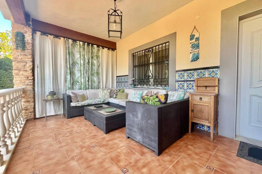 Verkauf - Villa - Los Balcones - Los Altos del Edén - Torrevieja