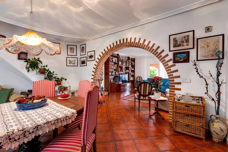 Venta - Villa de Lujo - San luis - Torrevieja