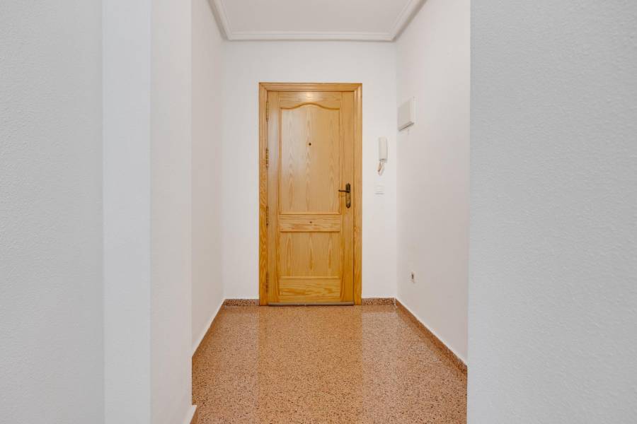 Venta - Apartamento - Estacion de autobuses - Torrevieja