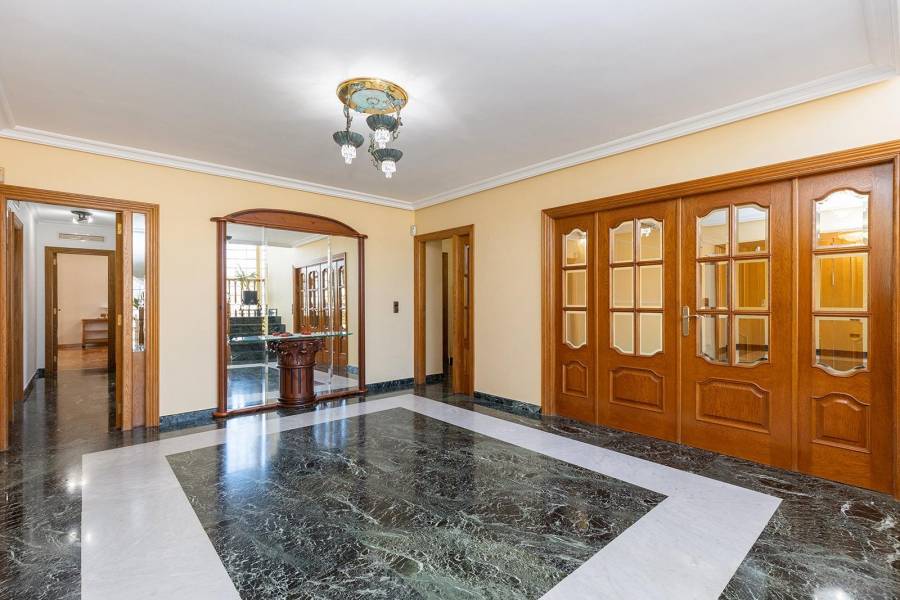 Försäljning - Villa - Torreta florida - Torrevieja
