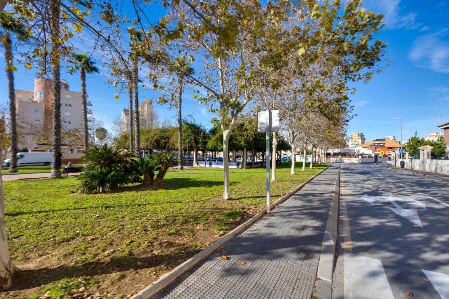 Venta - Apartamento - Playa del Cura - Torrevieja