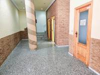 https://fotos15.apinmo.com/4147/25200660/3-17.jpg