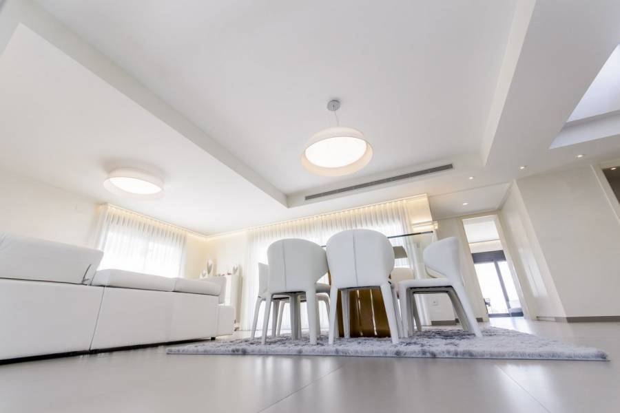 Venta - Villa - Campoamor - Orihuela Costa