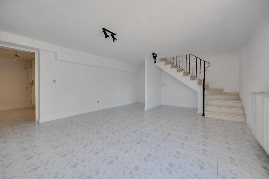 Venta - Pareado - La Siesta - El Salado - Torreta - Torrevieja