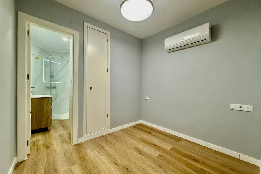 Venta - Apartamento - La Mata pueblo - Torrevieja