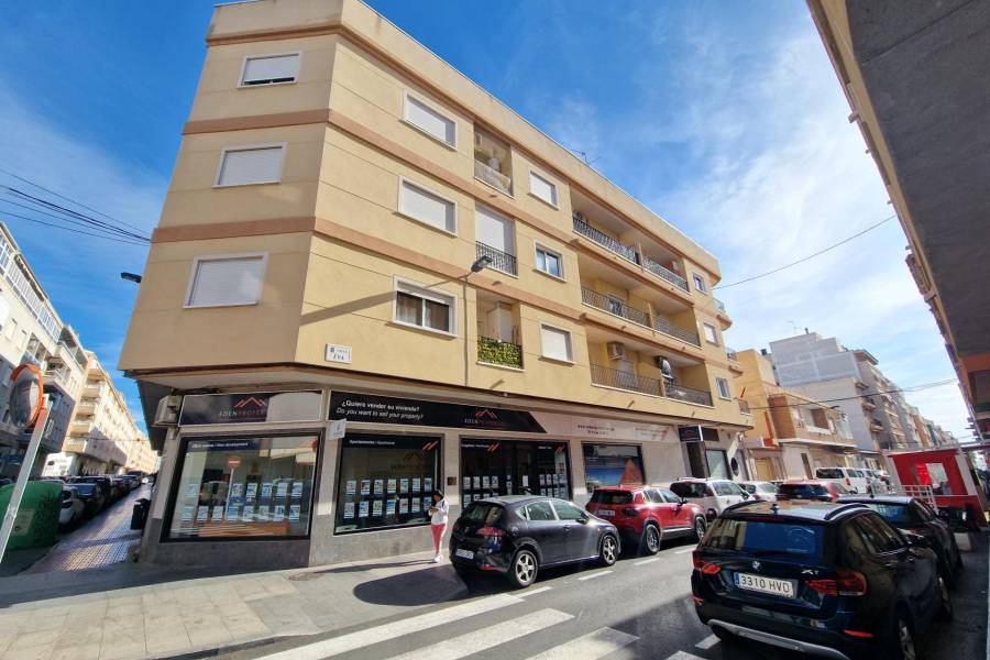 Venta - Apartamento - Estacion de autobuses - Torrevieja