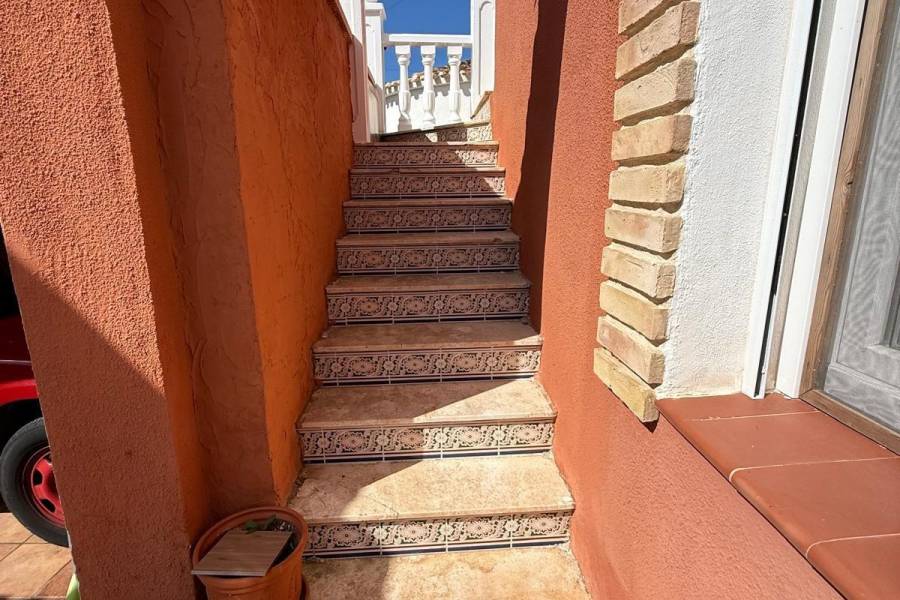 Venta - Chalet - El chaparral - Torrevieja