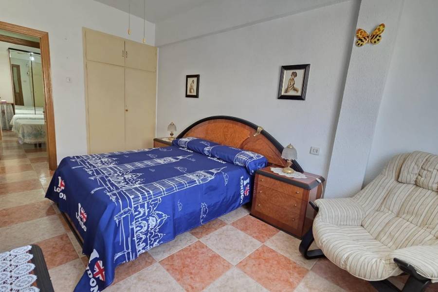 Venta - Apartamento - Estacion de autobuses - Torrevieja