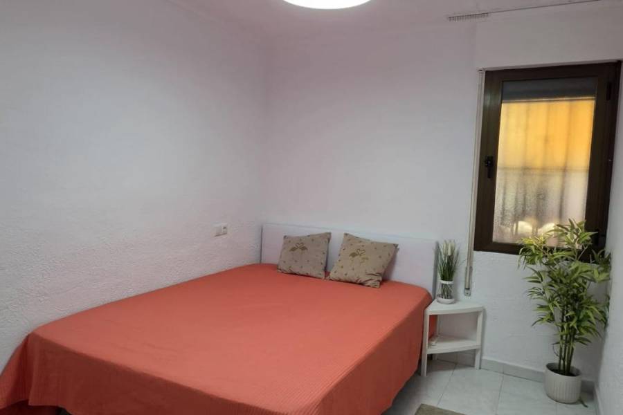 Sale - Bungalow - La Siesta - El Salado - Torreta - Torrevieja