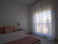 https://fotos15.apinmo.com/4147/4940912/14-28.jpg