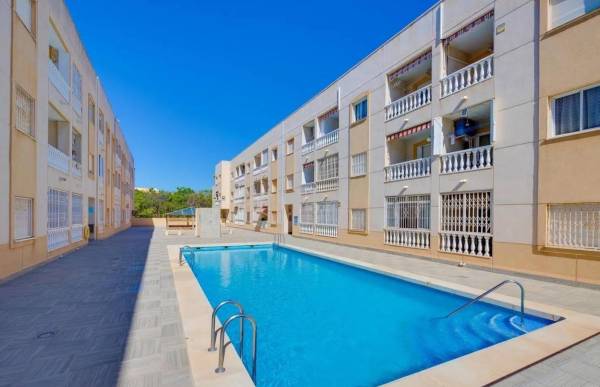 Apartamento - Venta - Centro - Torrevieja