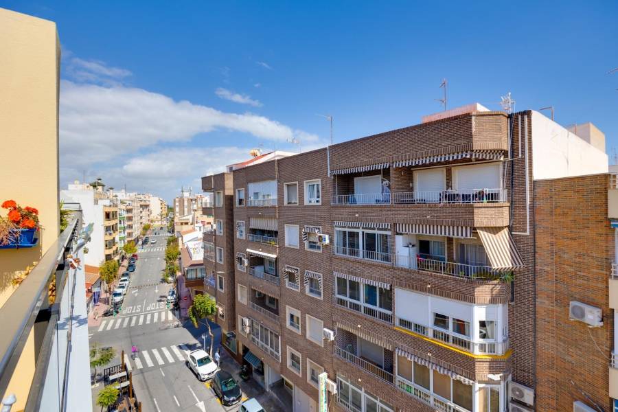 Sale - Penthouse - Centro - Torrevieja