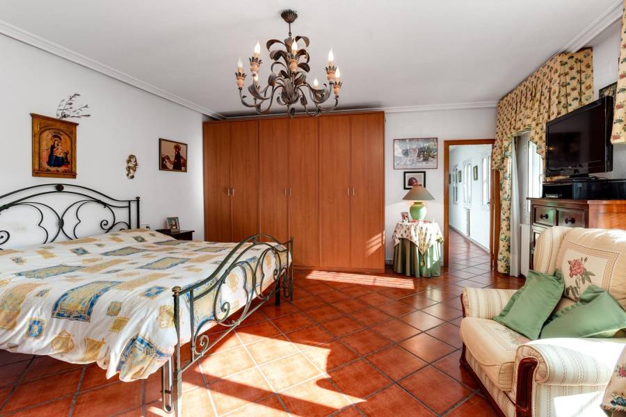 Venta - Villa de Lujo - San luis - Torrevieja