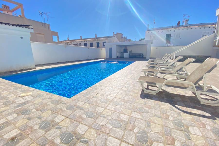 Venta - Villa de Lujo - Aldea del mar - Torrevieja
