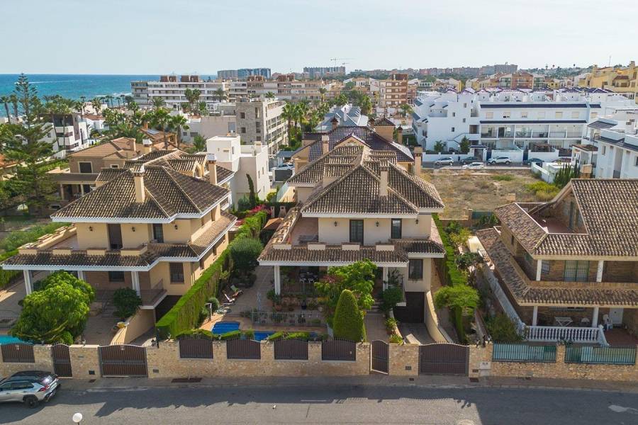 Venta - Villa de Lujo - La veleta - Torrevieja