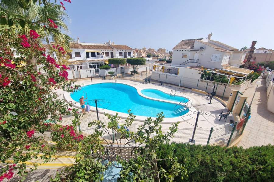 Verkauf - Bungalow Obergeschoss - Aguas nuevas 2 - Torrevieja