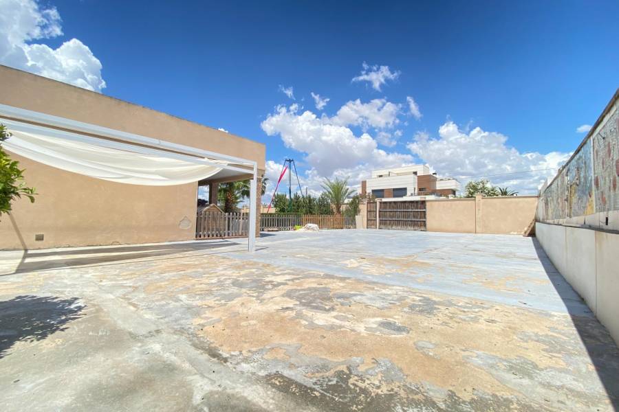 Venta - Chalet - Torreta florida - Torrevieja