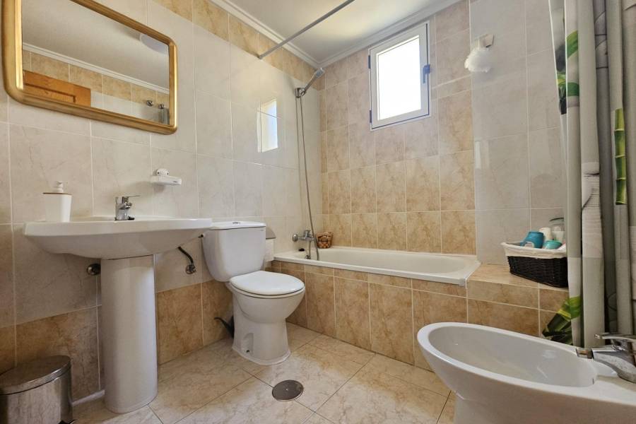 Venta - Apartamento - Acequion - Torrevieja