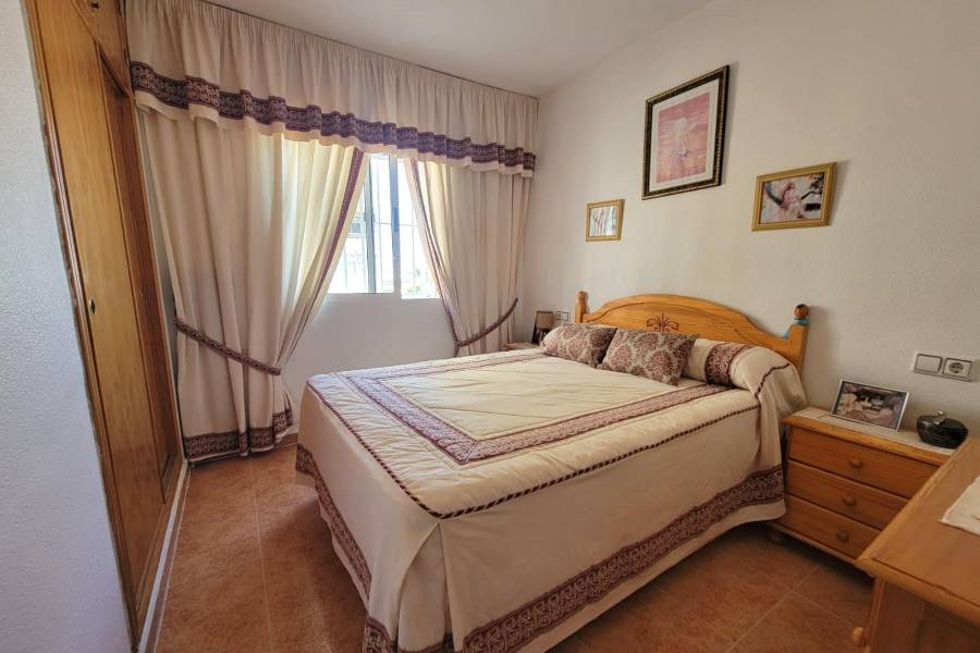 Venta - Apartamento - Nueva Torrevieja - Torrevieja