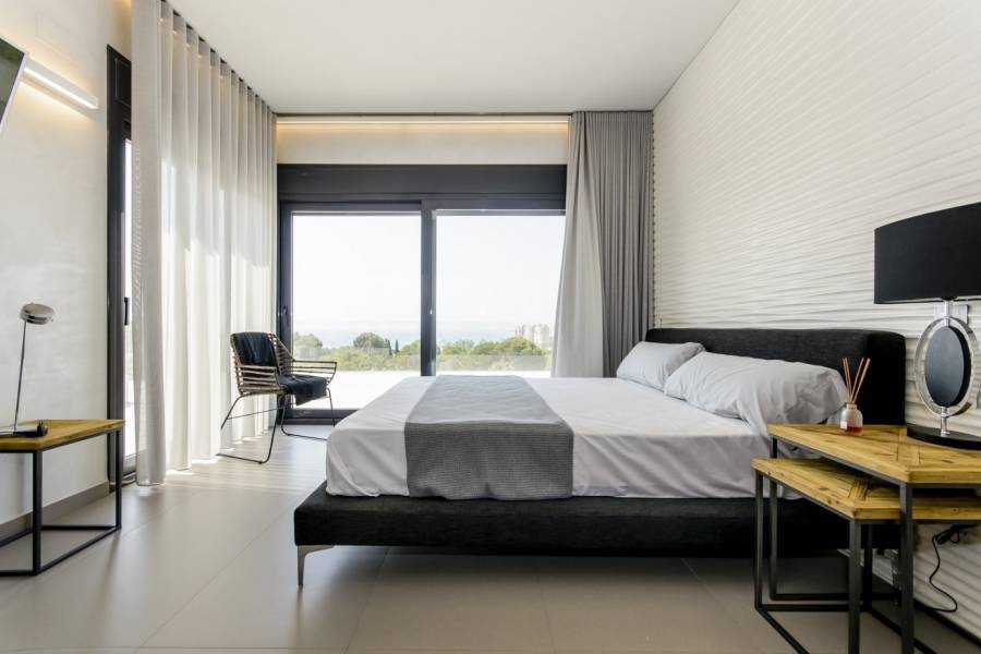 Venta - Villa - Campoamor - Orihuela Costa