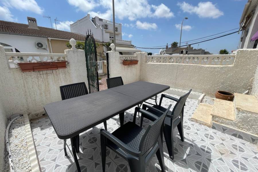 Sale - Terraced house - San luis - Torrevieja