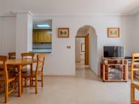 https://fotos15.apinmo.com/4147/29788061/2-4.jpg