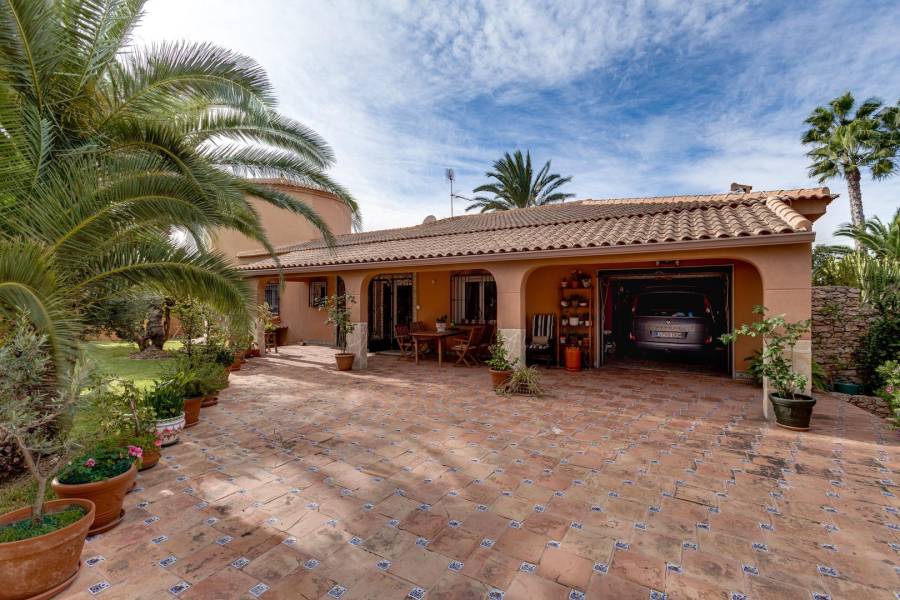 Venta - Villa de Lujo - San luis - Torrevieja