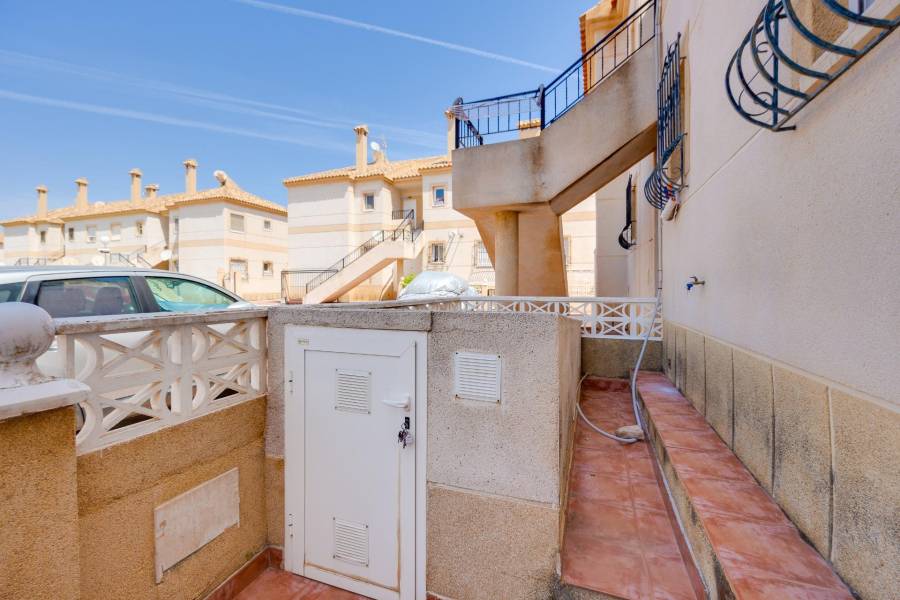 Venta - Bungalow Planta Alta - Aguas Nuevas - Torrevieja
